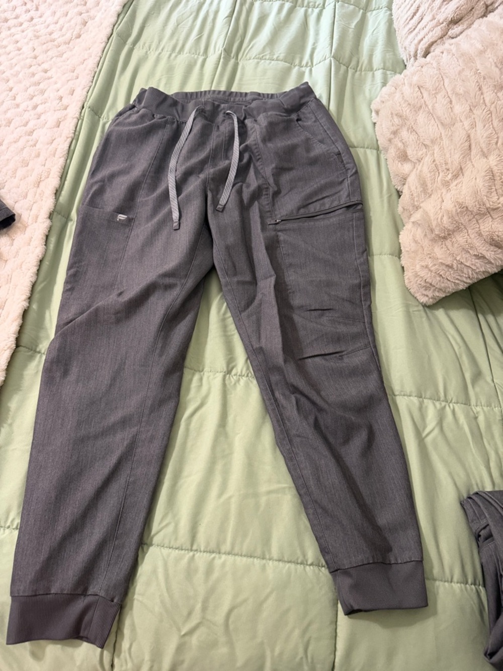 Fabletics Gray Women's Scrub Sets - Picture 5 of 6